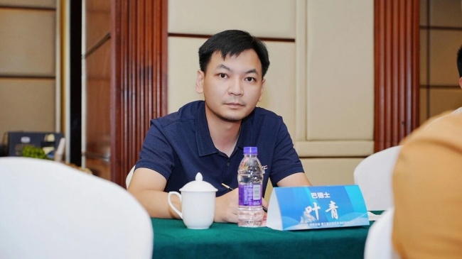 巴德士家具漆3.jpg 巴德士家具漆3.jpg